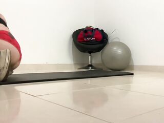 Emily Rose workout/ squirt session in the gym -4K