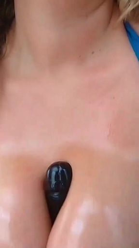 Big BBW Tits Oily Titty Fucking