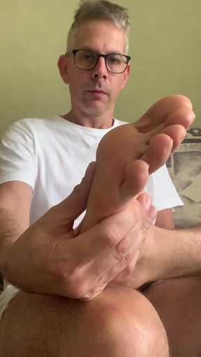 ! minutes wank and foot licking