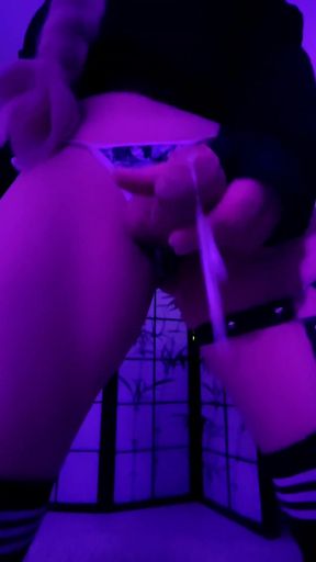 Massive Cumshot in your face - Zoeqt