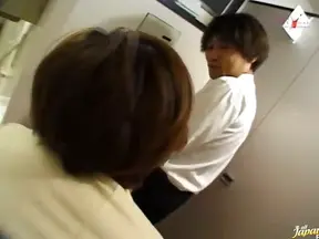 Seductive Eiko Mochizuki Tempts Innocent Man For Steamy Bathroom Tryst