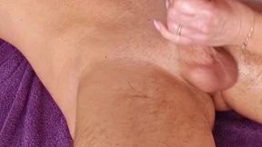 thequeenandme - giving the best handjob