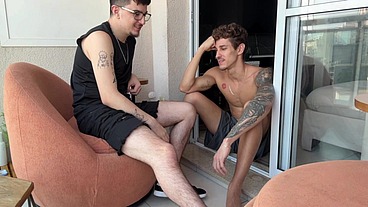 NERD PAUZUDO SENTA NA ROLA DE 25CM DO CABRIEL COIMBRA