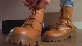 Brown Lace Up Boot Squeeze (mkv)