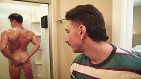 ”Kyle's workout interrupted by a steamy surprise”