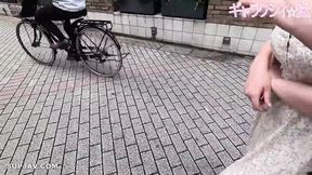 Asian angel with big natural tits eats pussy in bath