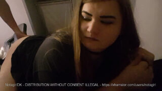 मोटे शौकिया क्रॉसड्रेसर, जो गुदा मैथुन और मुख मैथुन के लिए तैयार होते हैं।