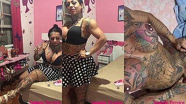 Isabelly Ferreira e seu Massagista