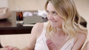 ”Jill Kassidy & Natalia Starr are banged by one very happy man”