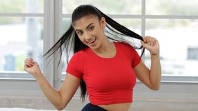 Spicy miniature hottie knows how to give a good blowjob