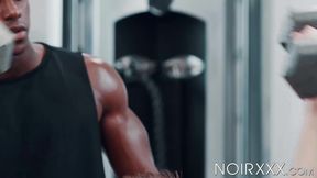 Buffed Liam Cyber trained my tasty ass to endure his massive penis