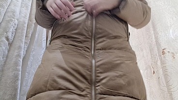 Farts in the public clothing store