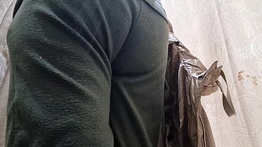 Farts in the public clothing store