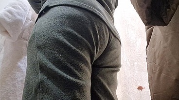 Farts in the public clothing store