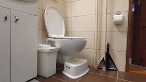 Stinky HomeOffice from toilet :)