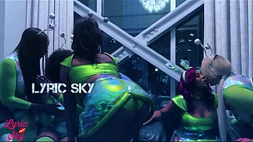 Yum Thee Boss, Mz. Dani, Lyric Sky, Candace Von, and Jordyn Falls Cosplay Alien Pussy Invasion