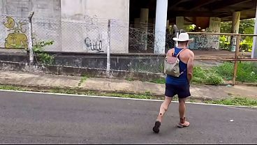 Paiz&atilde_o pr&eacute_dio abandonado