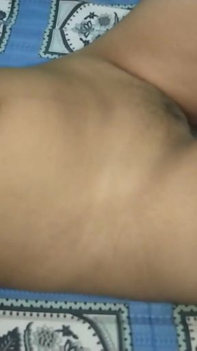 local girl pussy shaking .......   Clip 1