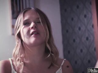 U like to cheat with your stepdaughter on stepfathers day?