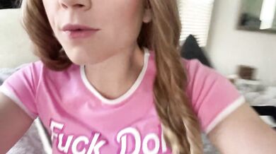 UP CLOSE! Extra wet PINK pussy fingering - use to satisfy your dick