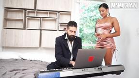 ”Latin With Perfect Body Squirts & Gets Cum In Mouth”