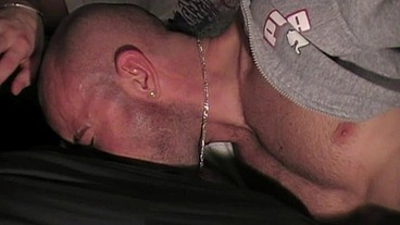 283 gay submissed to the sneakers of straigth scally boy in jogging