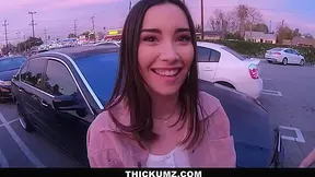 Thickumz - Cute Amateur Chick Shows Off In Public