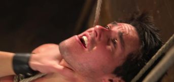 Master sucks his slave's tasty dick in loud bondage kinks before merciless fucking
