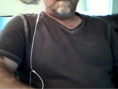 Daddy get cum in his belly