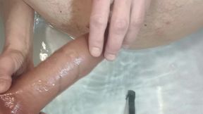 Close-up: Fingers and in Anal, amateur
