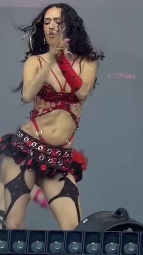 Asian Latina shows off her big flexible thick legs