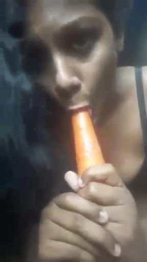 Teen solo masturbation with gorgeous Indian tits