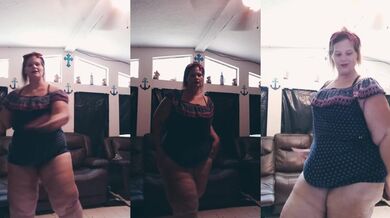Big White Girl Dancing Worshiped Another Body Thirsty For Cameras