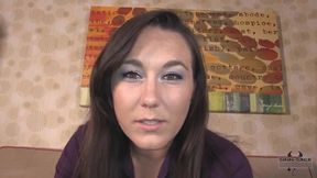 Alluring Brunette Sinn Sage Flaunts Her Stunning Feet!