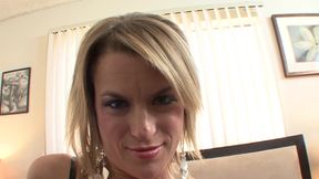 Hot Stepaunty finds a chance to seduce her nephew with his already hard cock