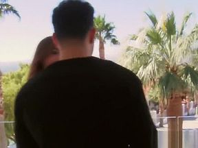 Couple sets out the boundaries and rules of the confidentiality agreement