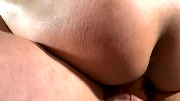 Mathieu Ferhati et Dimitri Venum vont bien au fond du cul d&#039;une lope - Gaysight.com