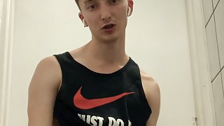 Teen boy jerk public in metro toilet and make huge cum
