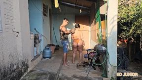 marido de aluguel vira amante de alugel e mete a piroca sem camisinha na patroa(primeiro anal de zayra pink)