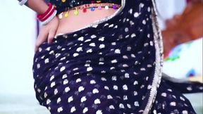 Big Boobs Indian Hot Bhabhi Fucked While Cooking - Desi Sex