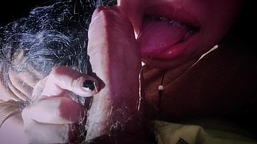 En las mañanitas mi hijastra me da una mamadita antes que hacer las actividades del día (sexo oral a mi padrastro)