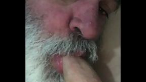 TRANS CHUPANDO MINHA T&Oacute_RA GROSSA EU CHUPO PINTO DELE