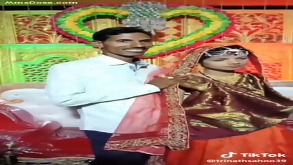 Extremely Beautiful Newly Married Desi Girl Fully Nude Fucked by Husband on Suhagraat Video