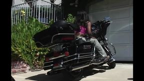 She Chubby Black Wants a White Cock to Fuck.