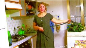 Chubby slut likes taste of sprem