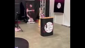 Vivement 17h au salon de l&rsquo_&eacute_rotisme de Mons