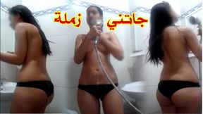 Moroccan woman having sex in the bathroom