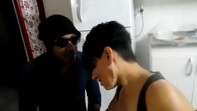 esta perra hace lo que le ordenes , le meten la mano en el culo y se la hacen limpiar , con la lengua , durisimo castigo anal