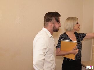 Realtor Kyla Keys seals the deal with hawt fresh client Parker Savage