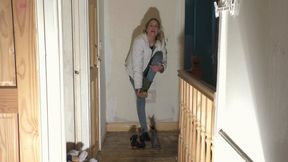 Chelsea Takes Off Her Boots & Socks Puts On Her Wedge Shoes